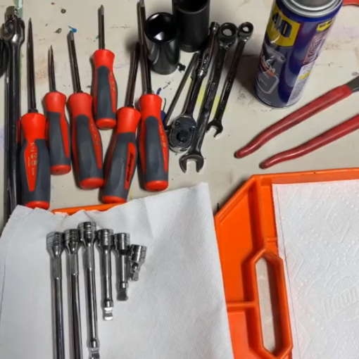 How to keep tools from rusting in truck toolbox